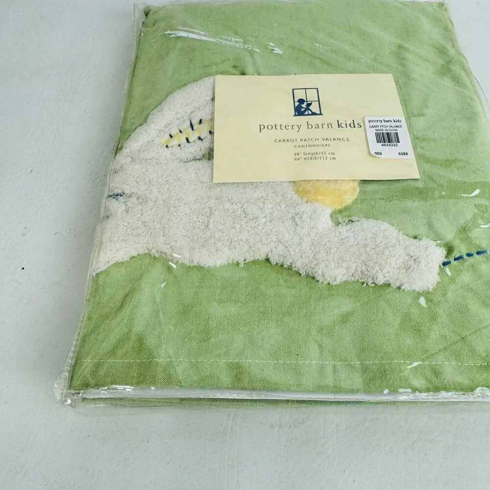 Pottery Barn Kids Carrot Patch Valance‎ 18